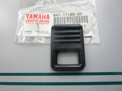 NEW OEM 8AB-77188-00-00 Yamaha Shroud Stopper 0810