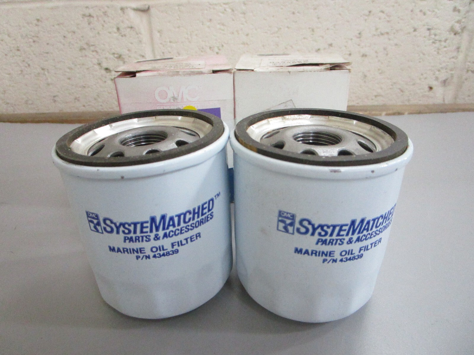 *NEW OEM* (LOT OF 2) 0820 OMC Johnson Evinrude Oil Filter 434839 0434839