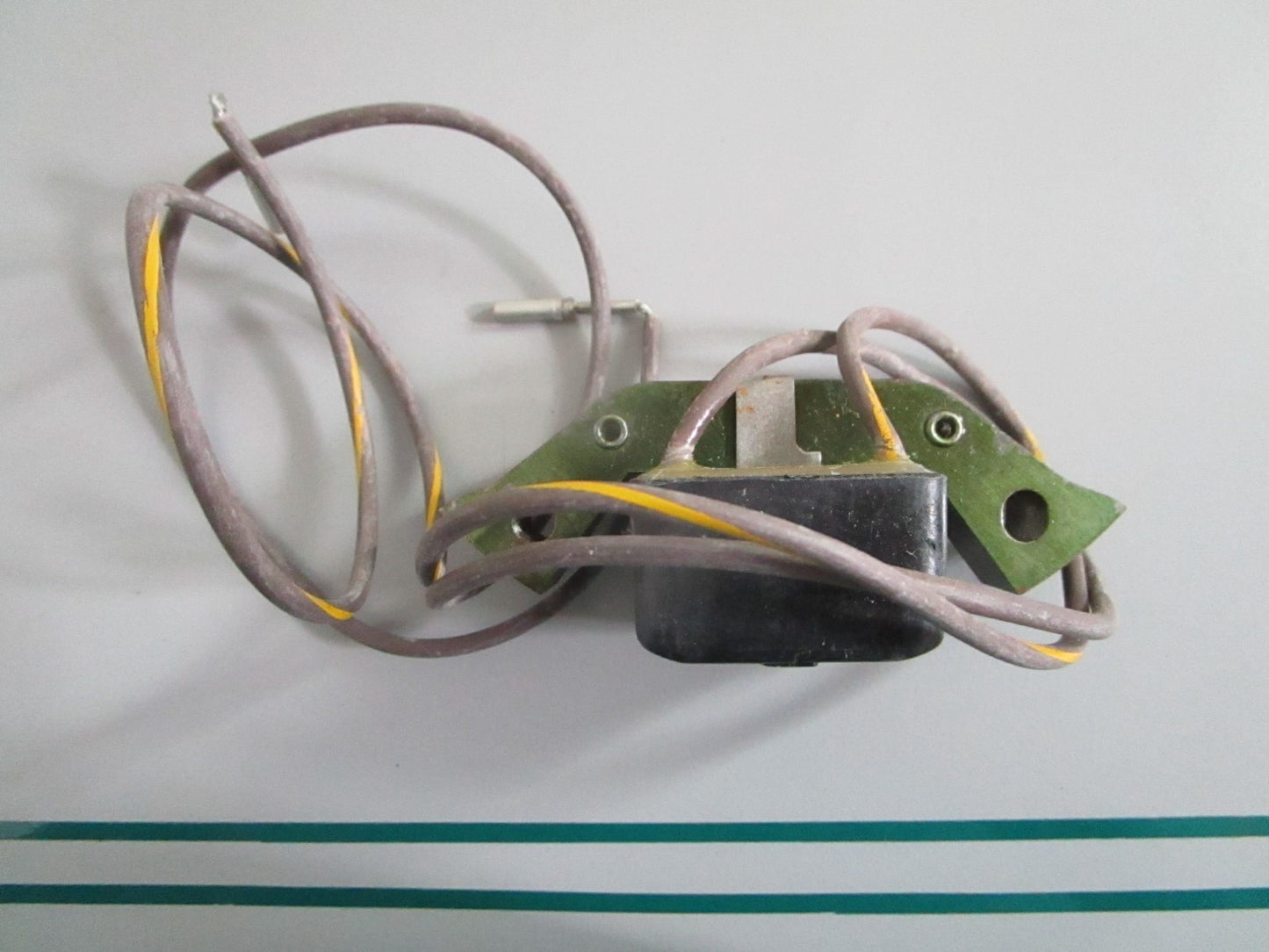 NEW OEM 581670 0581670 OMC Johnson Evinrude Coil 0820