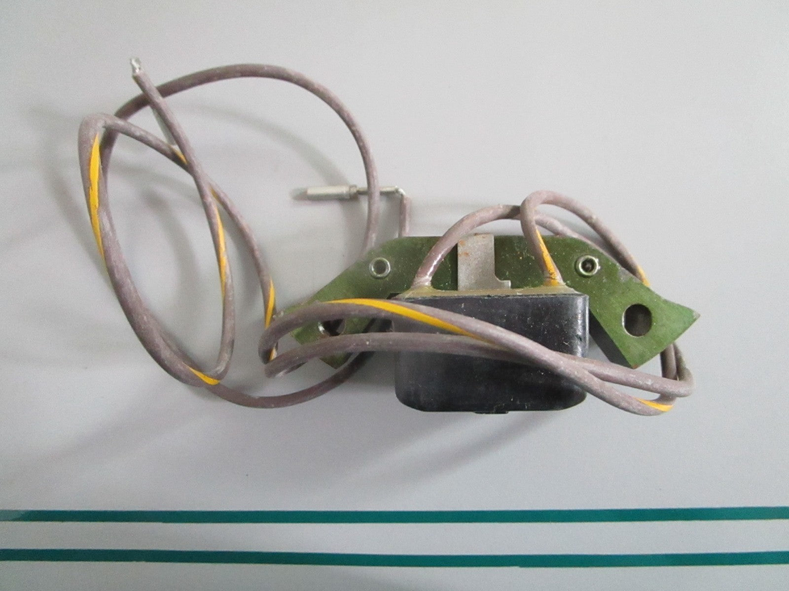 NEW OEM 581670 0581670 OMC Johnson Evinrude Coil 0820