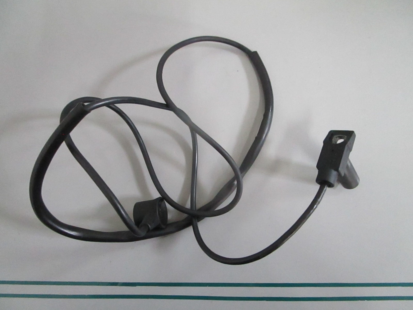 Mercedes-Benz NEW OEM 002-153-56-28 Crankshaft Position Sensor NOS EZL 0820