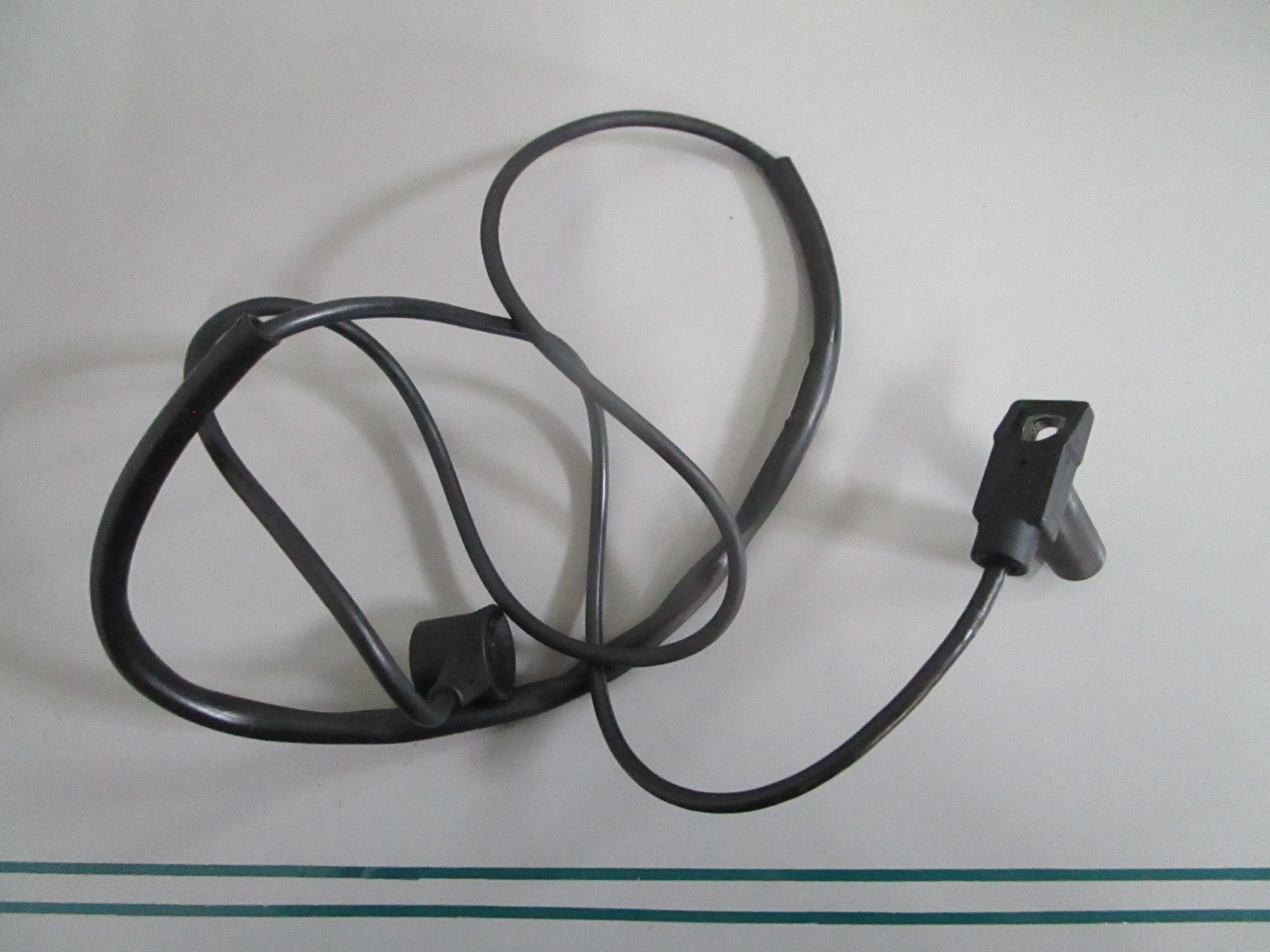 Mercedes-Benz NEW OEM 002-153-56-28 Crankshaft Position Sensor NOS EZL 0820
