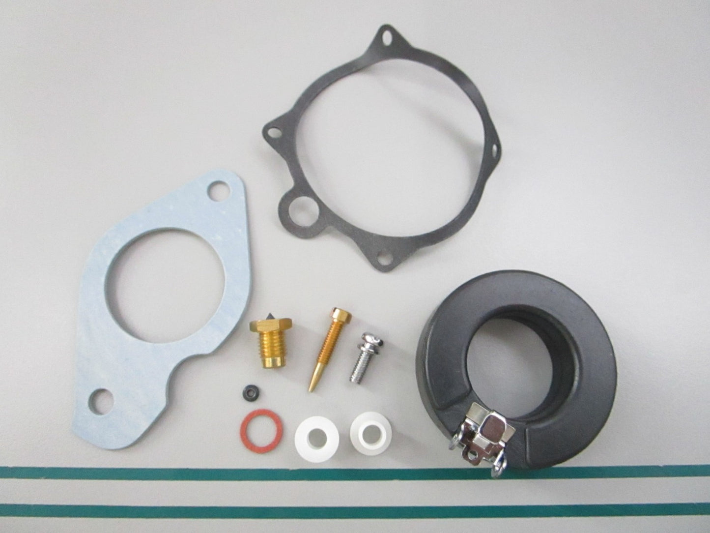NEW OEM 689-W0093-02-00 Yamaha Carburetor Set 0810