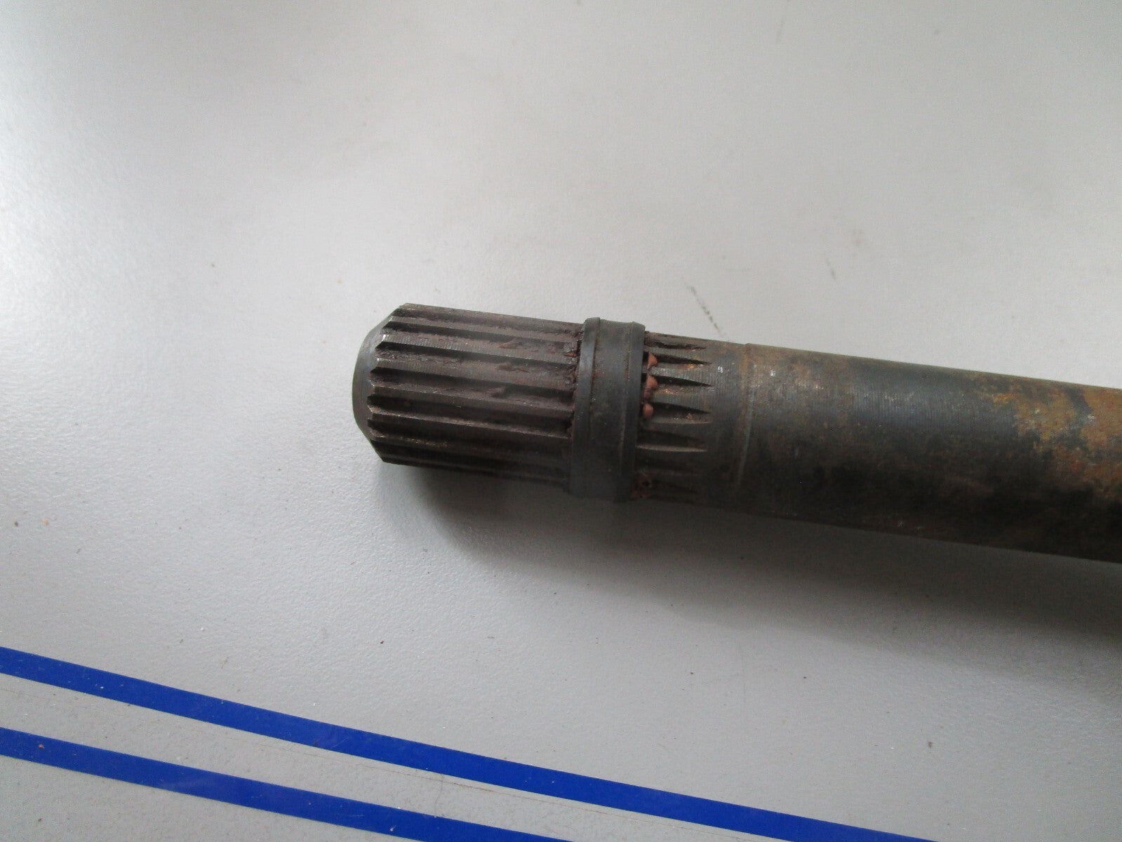 *NEW OEM* 0820 OMC Johnson Evinrude Drive Shaft & Ball Gear 979972 0979972