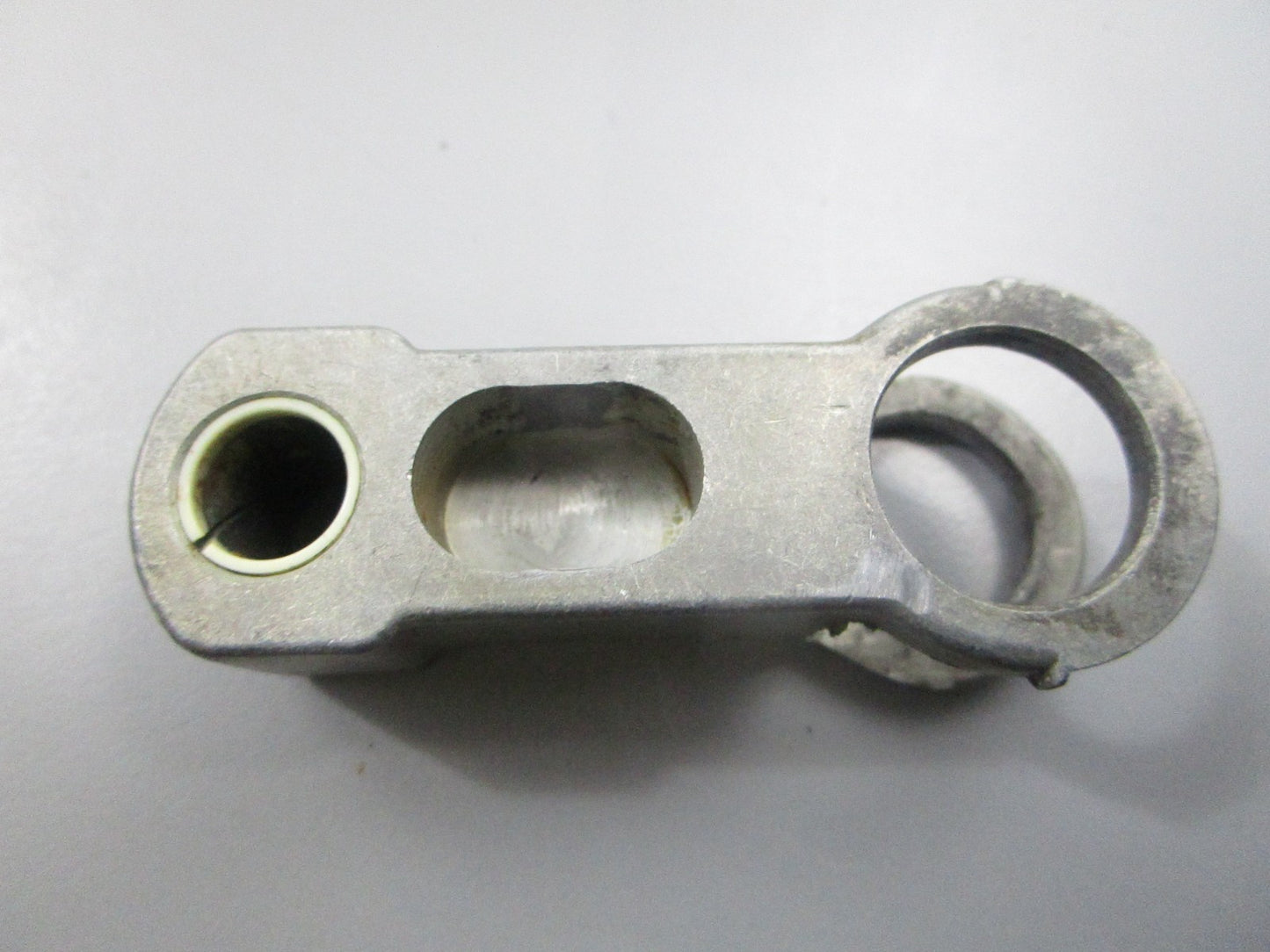NEW OEM 308531 0308531 OMC Johnson Evinrude Link 0810