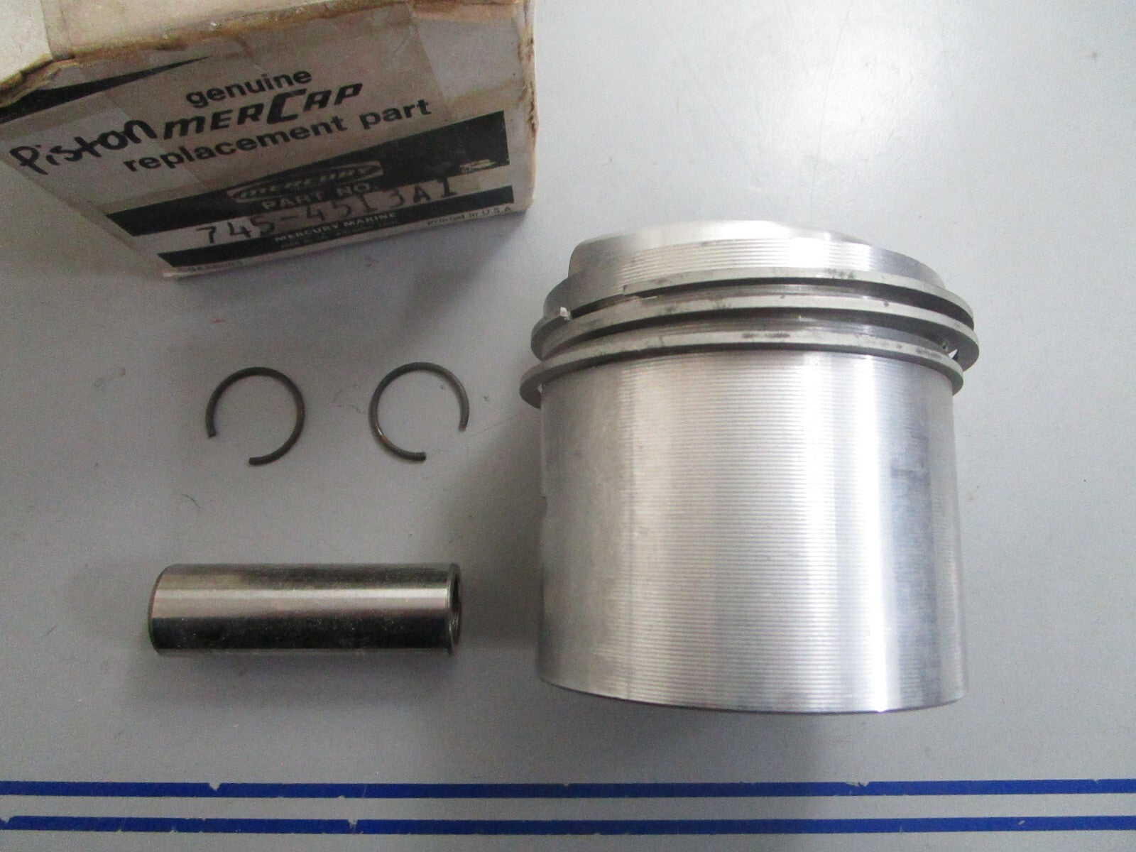 *NEW OEM* 0820 Mercury Quicksilver Piston Kit 745-4513A1