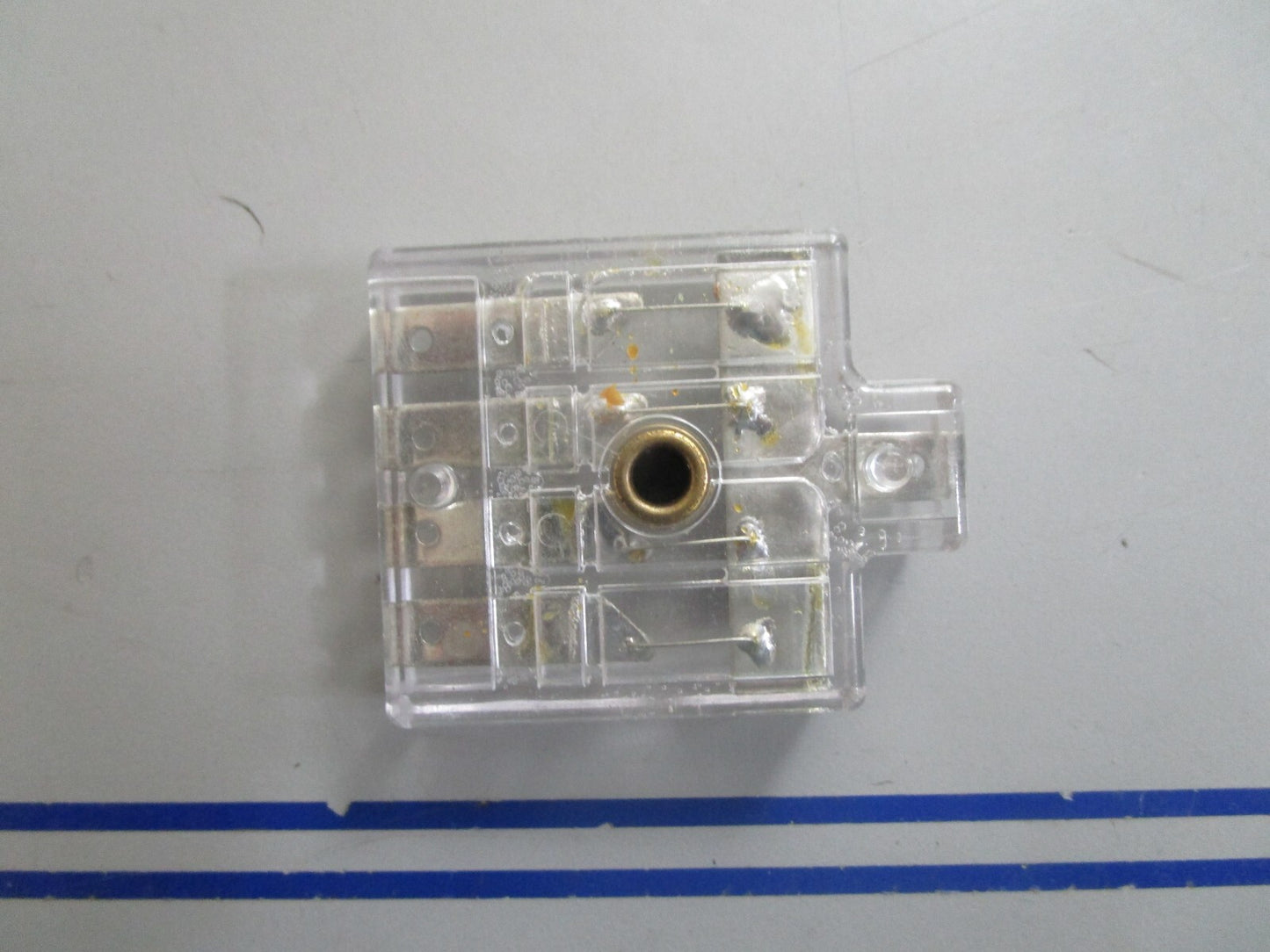 *NEW OEM* 0810 Volvo Penta Fuse Box 873566