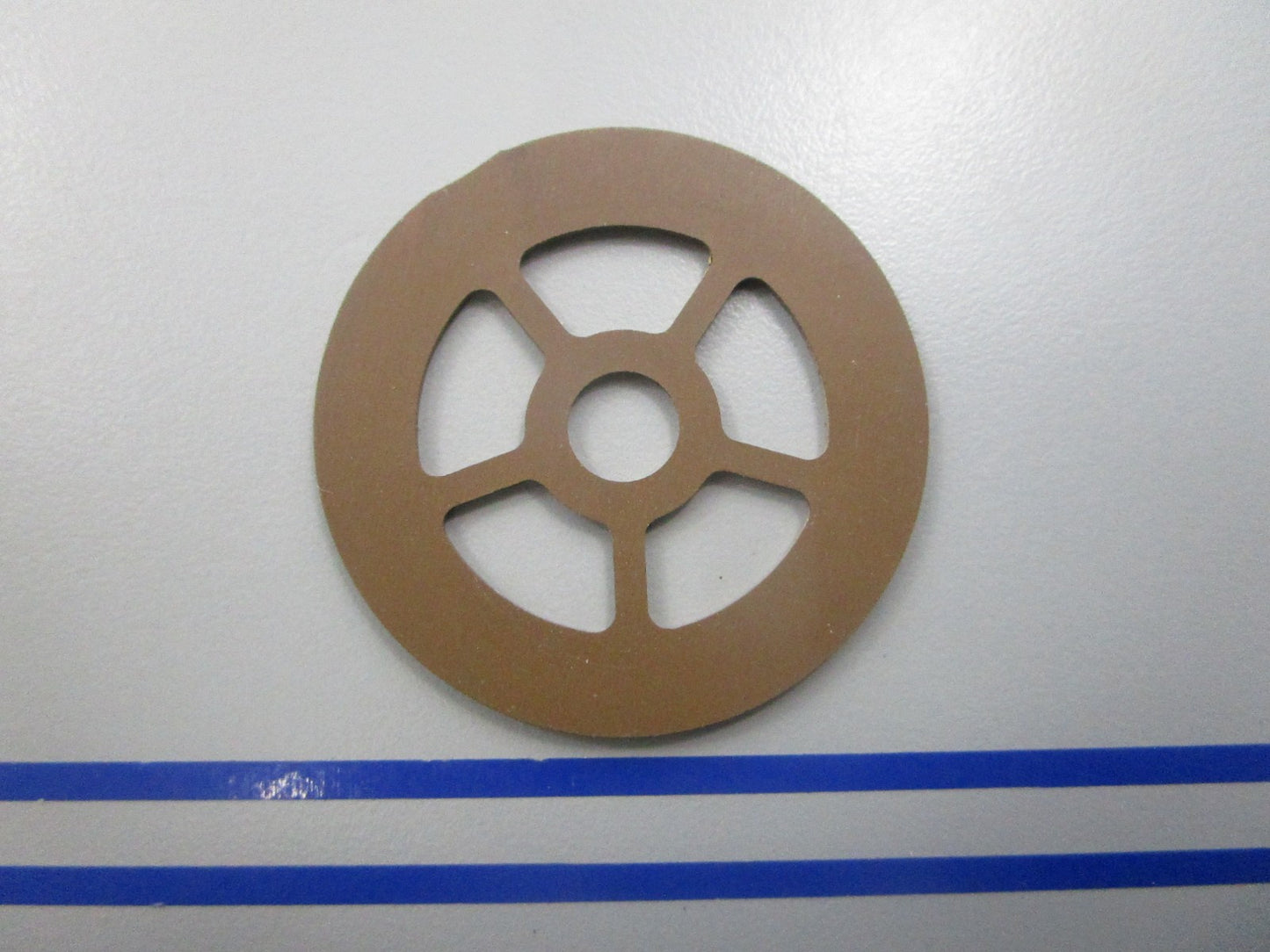 NEW OEM 332684 0332684 OMC Johnson Evinrude Fuel Pump Gasket 0810