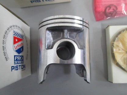 NEW OEM 09-807-2 LeMans Pro Series .020 Piston Kit 0820