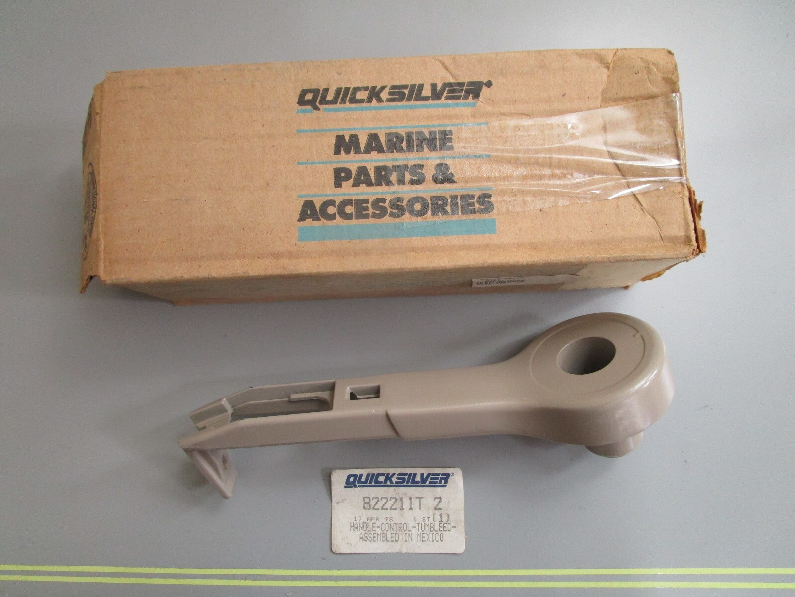 *NEW OEM* 0820 Mercury Quicksilver Control Box Handle 822211T2
