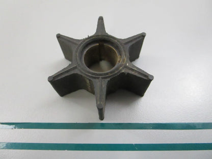 Mercury NEW OEM Water Pump Impeller 47-39487 20HP 200 Outboard NOS 0810
