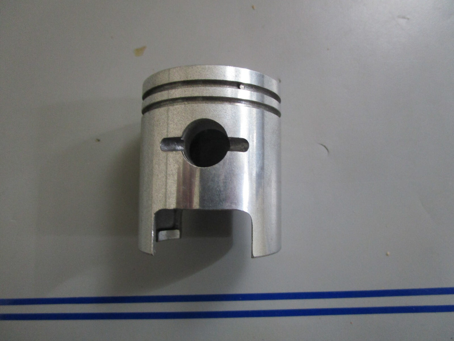*NEW OEM* 0810 Suzuki Piston 12110-99002