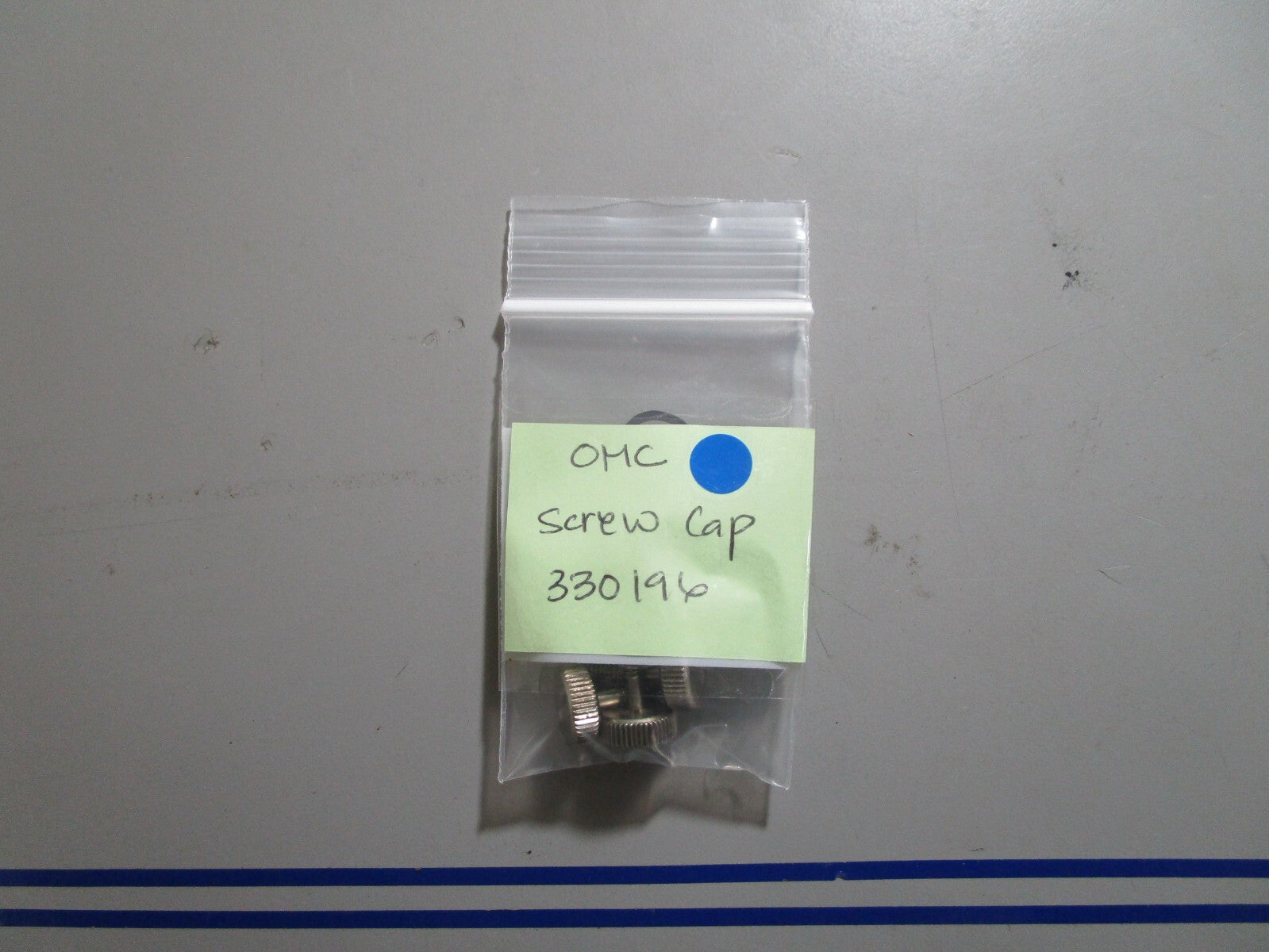 *NEW OEM* 0810 OMC Johnson Evinrude Screw Cap 330196 0330196