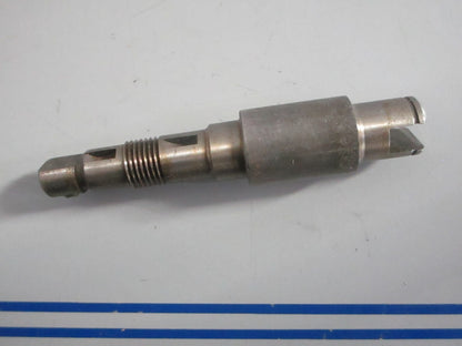 NEW OEM 580417 0580417 OMC Johnson Evinrude Shaft & Ball 0820