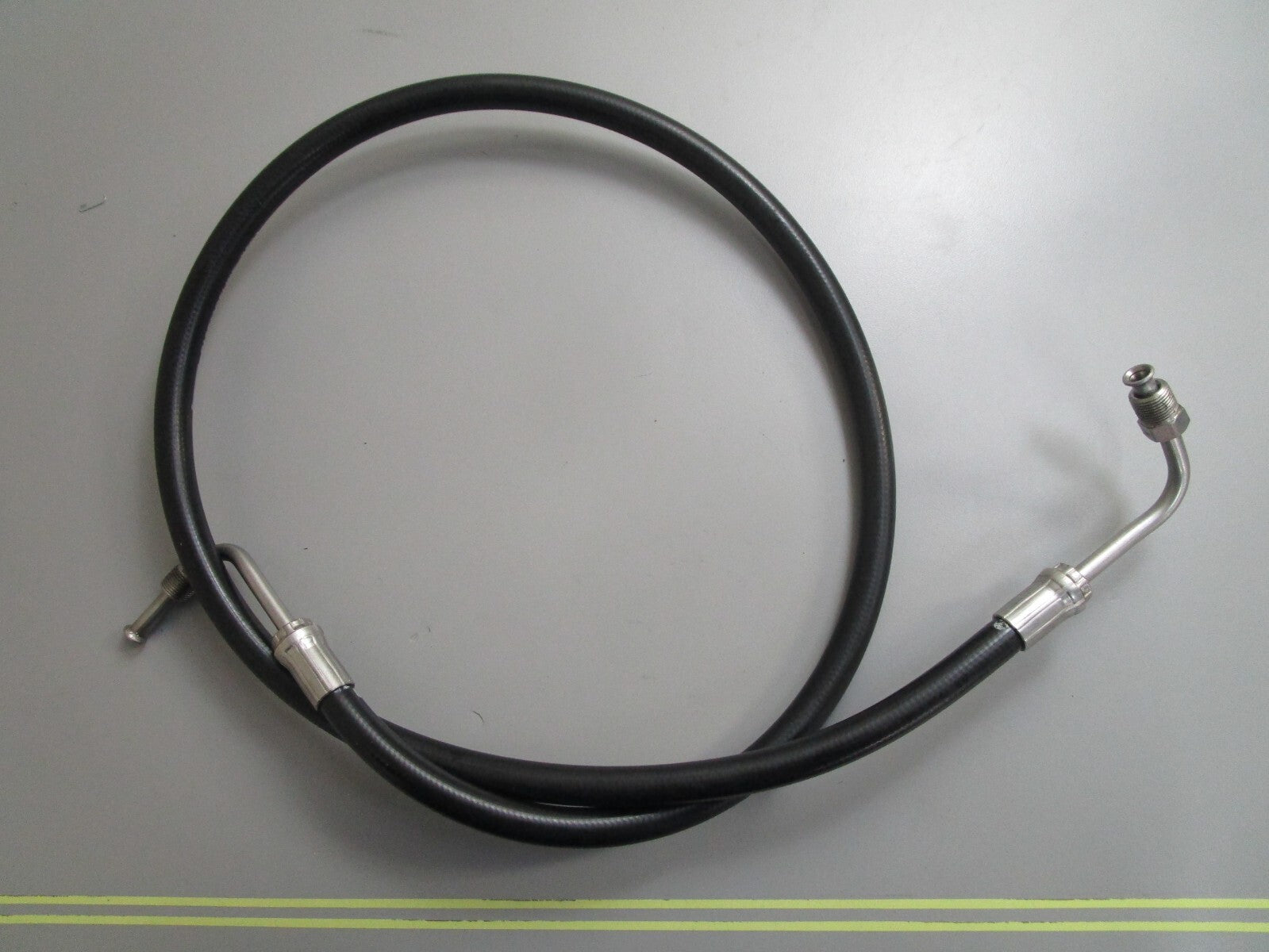 *NEW OEM* 0820 Yamaha Oil Hose 6T4-4383K-00-00