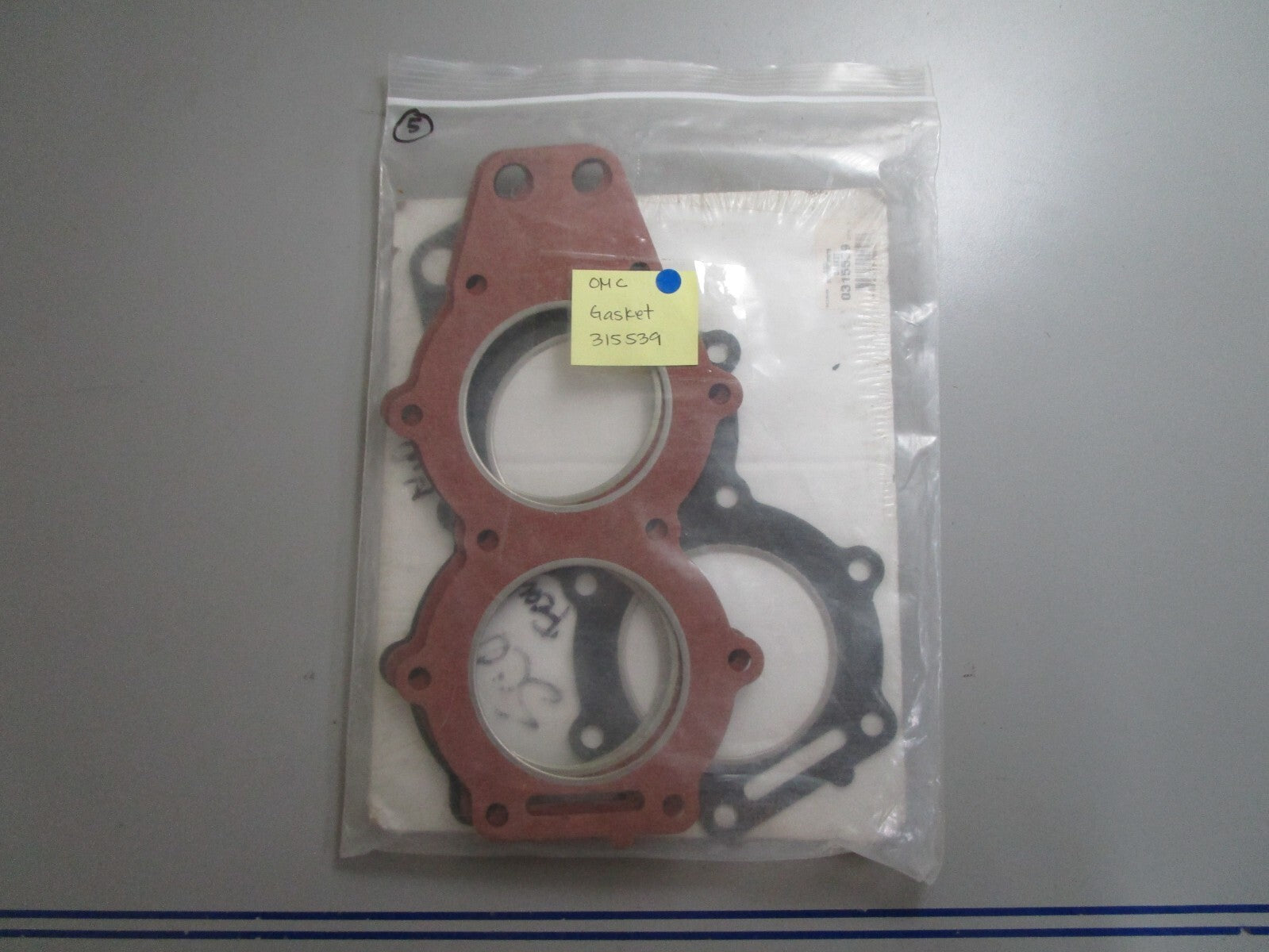 *NEW OEM* 0810 OMC Johnson Evinrude Gasket 315539 0315539