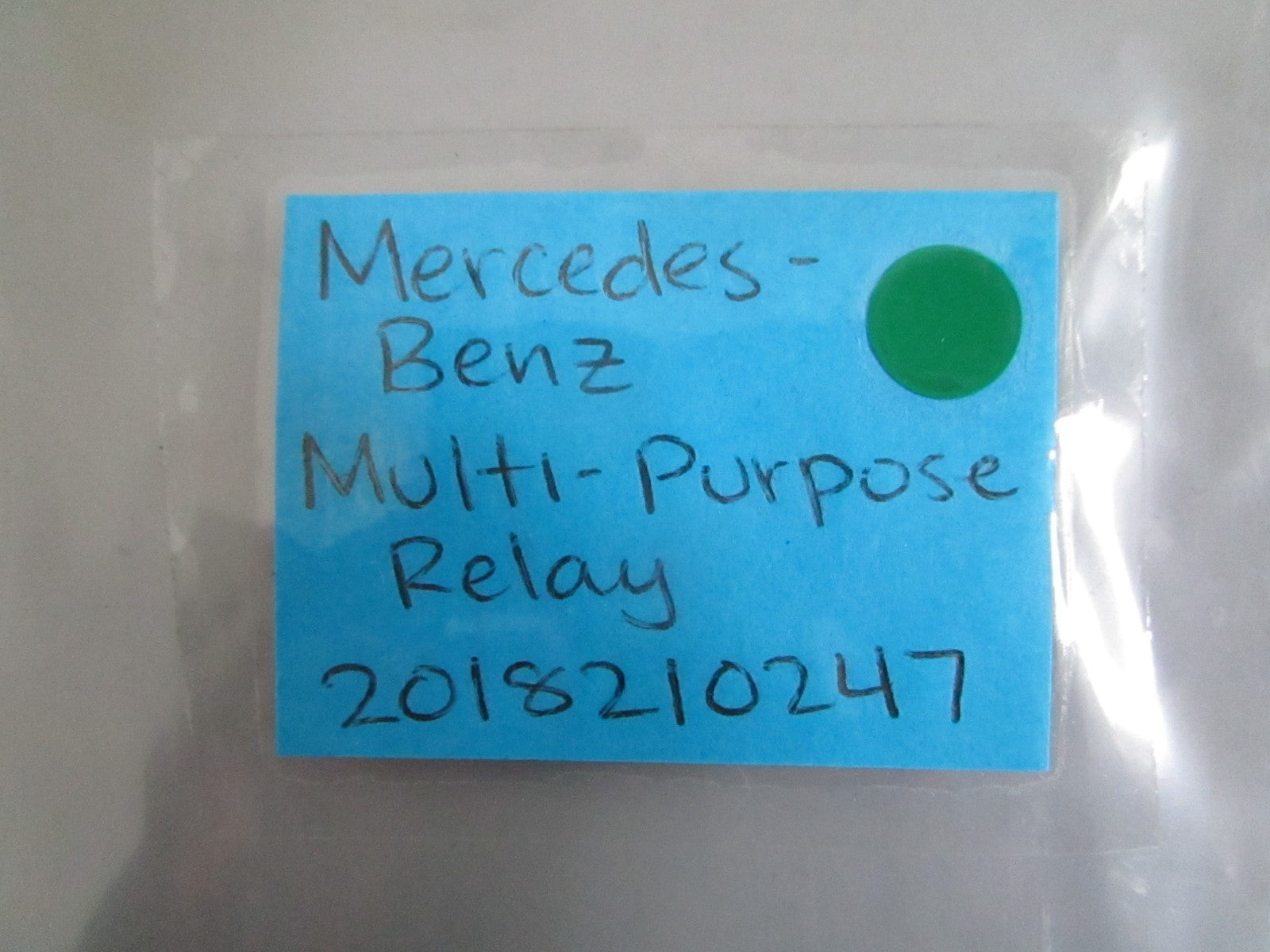 NEW OEM 2018210247 Mercedes-Benz Multi-Purpose Relay 0820