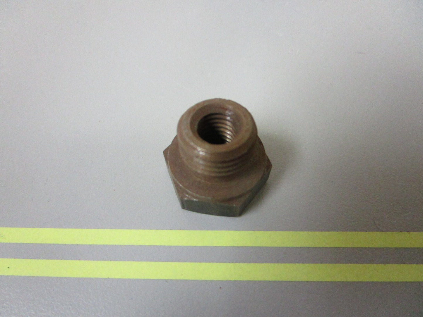 *NEW OEM* 0810 Volvo Penta Nipple 840212