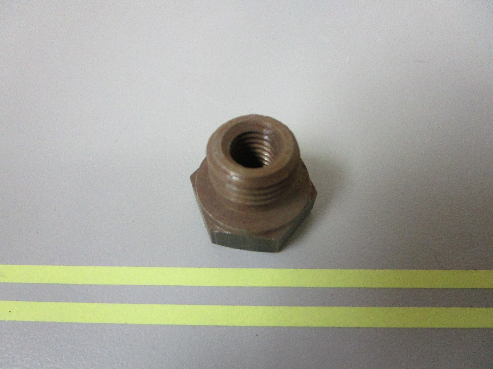 *NEW OEM* 0810 Volvo Penta Nipple 840212