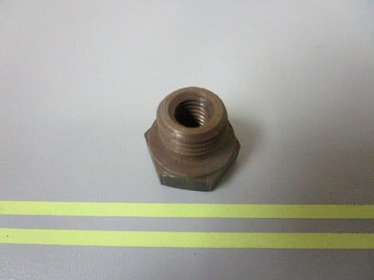 *NEW OEM* 0810 Volvo Penta Nipple 840212