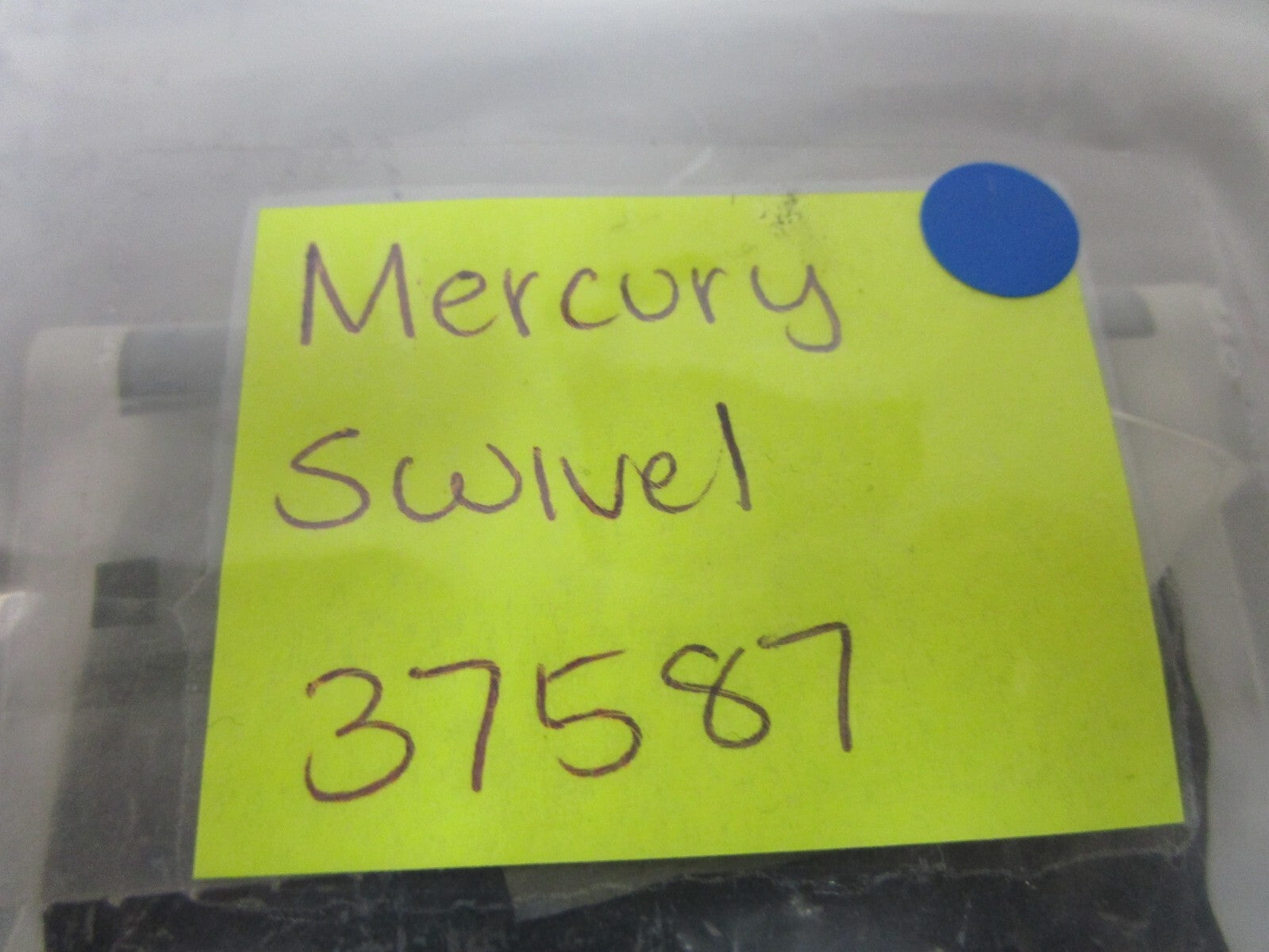 *NEW OEM* 0810 Mercury Quicksilver Swivel 37587