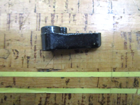 *NEW OEM* 0750 OMC Johnson Evinrude KNOB 304360 0304360