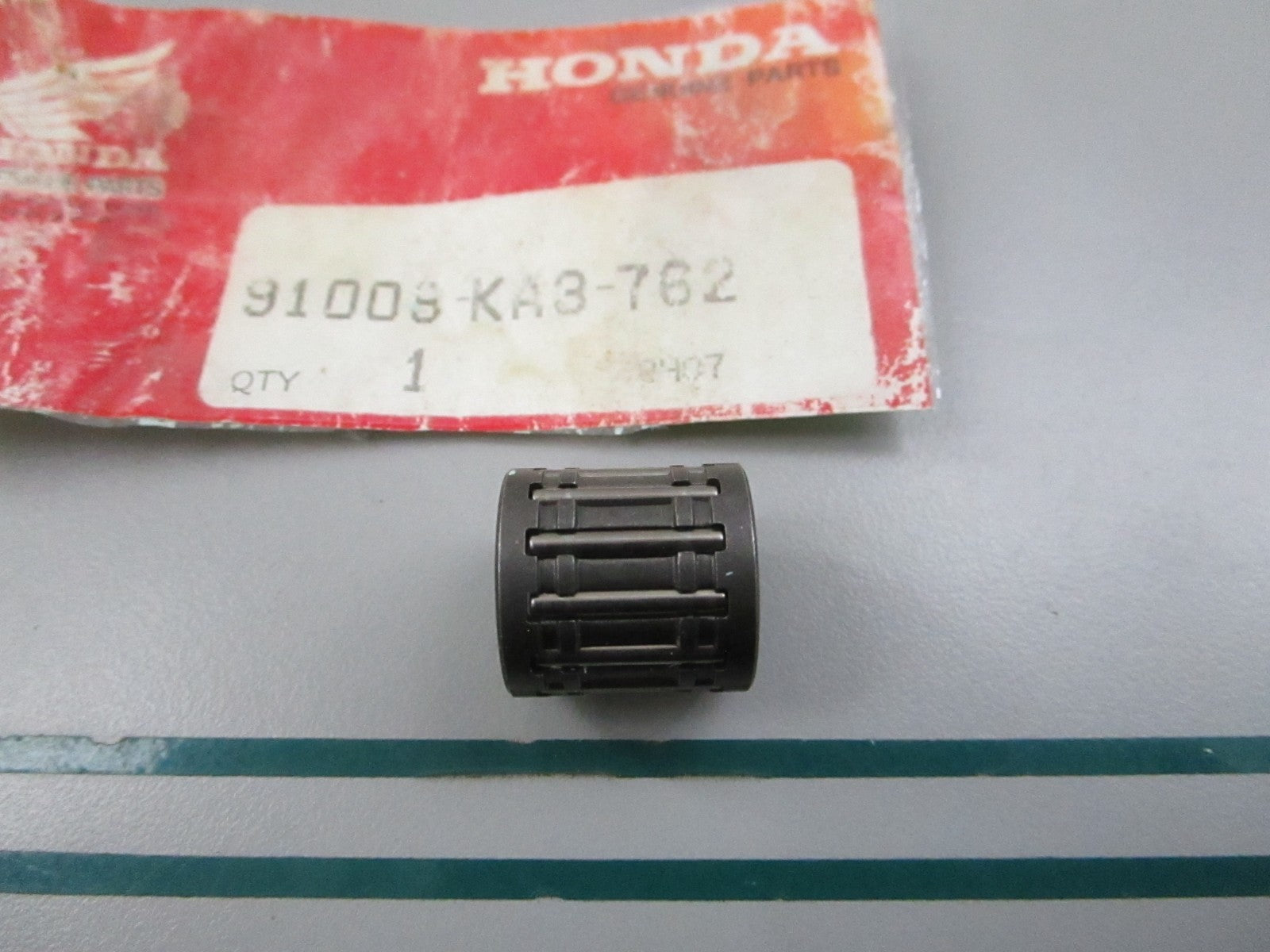 NEW OEM 91008-KA3-762 Honda Bearing 0810