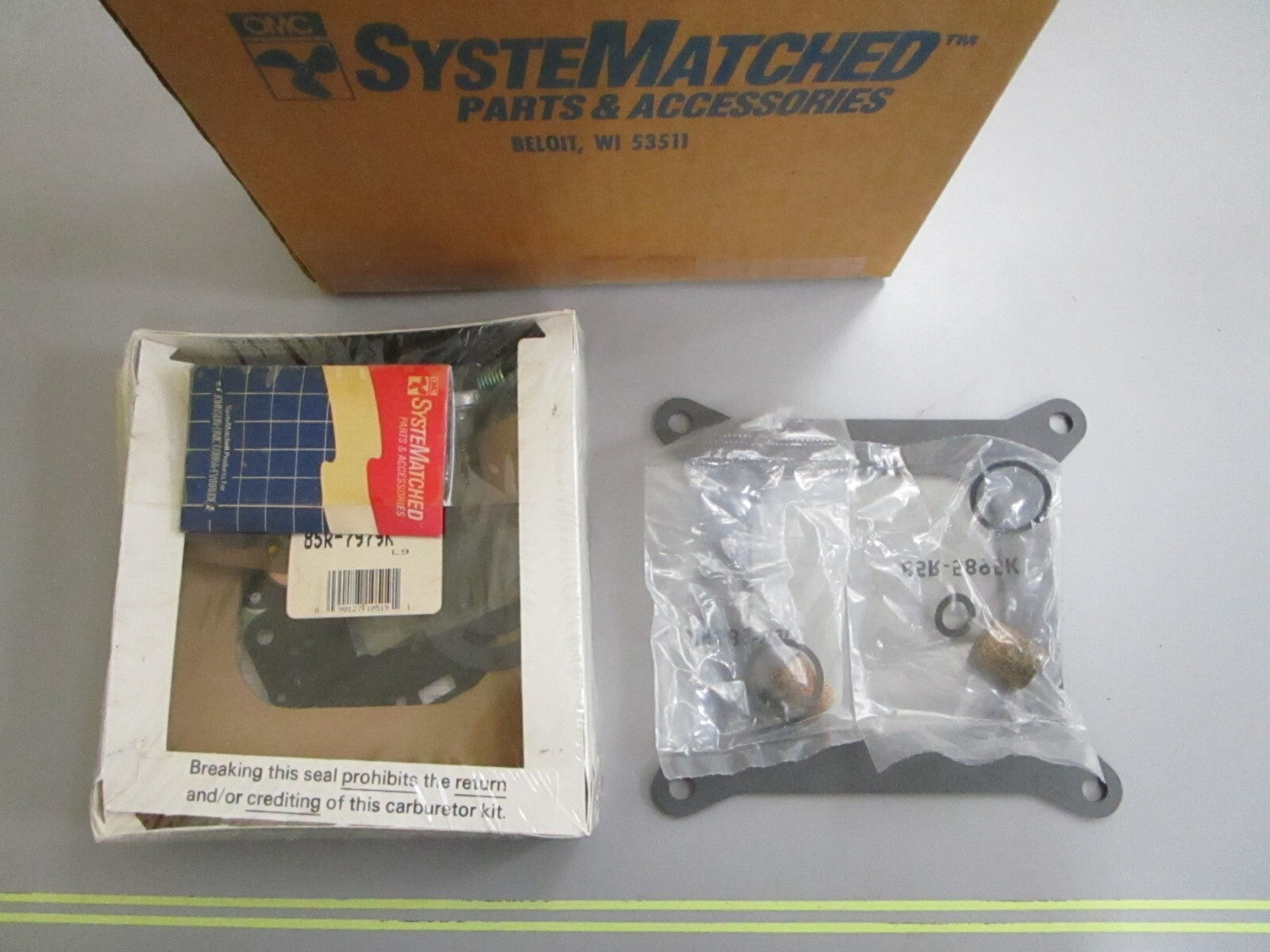 *NEW OEM* 0820 OMC Johnson Evinrude Carburetor Kit 986804 0986804