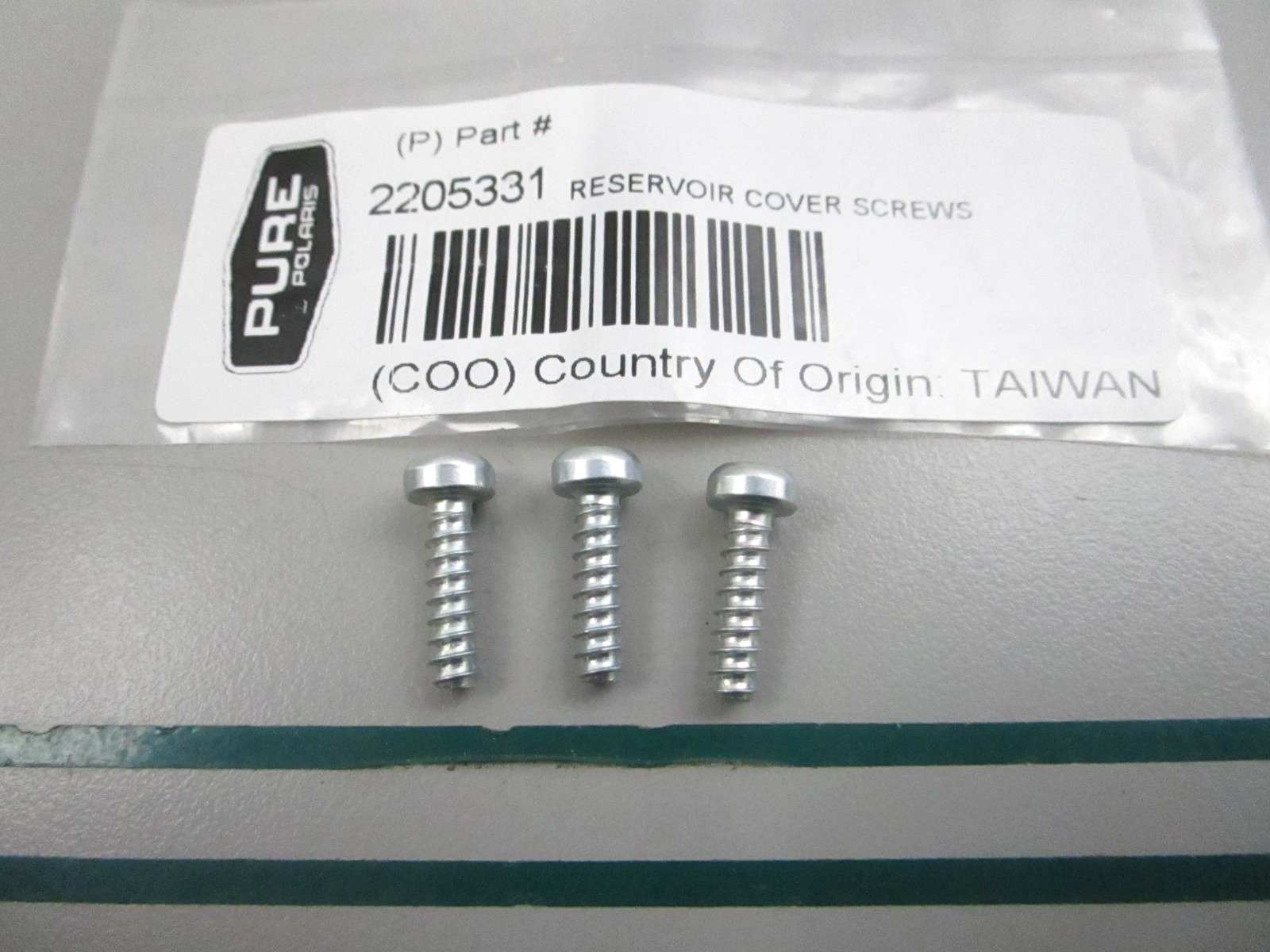 NEW OEM 2205331 Polaris Cover Screws Kit 0810