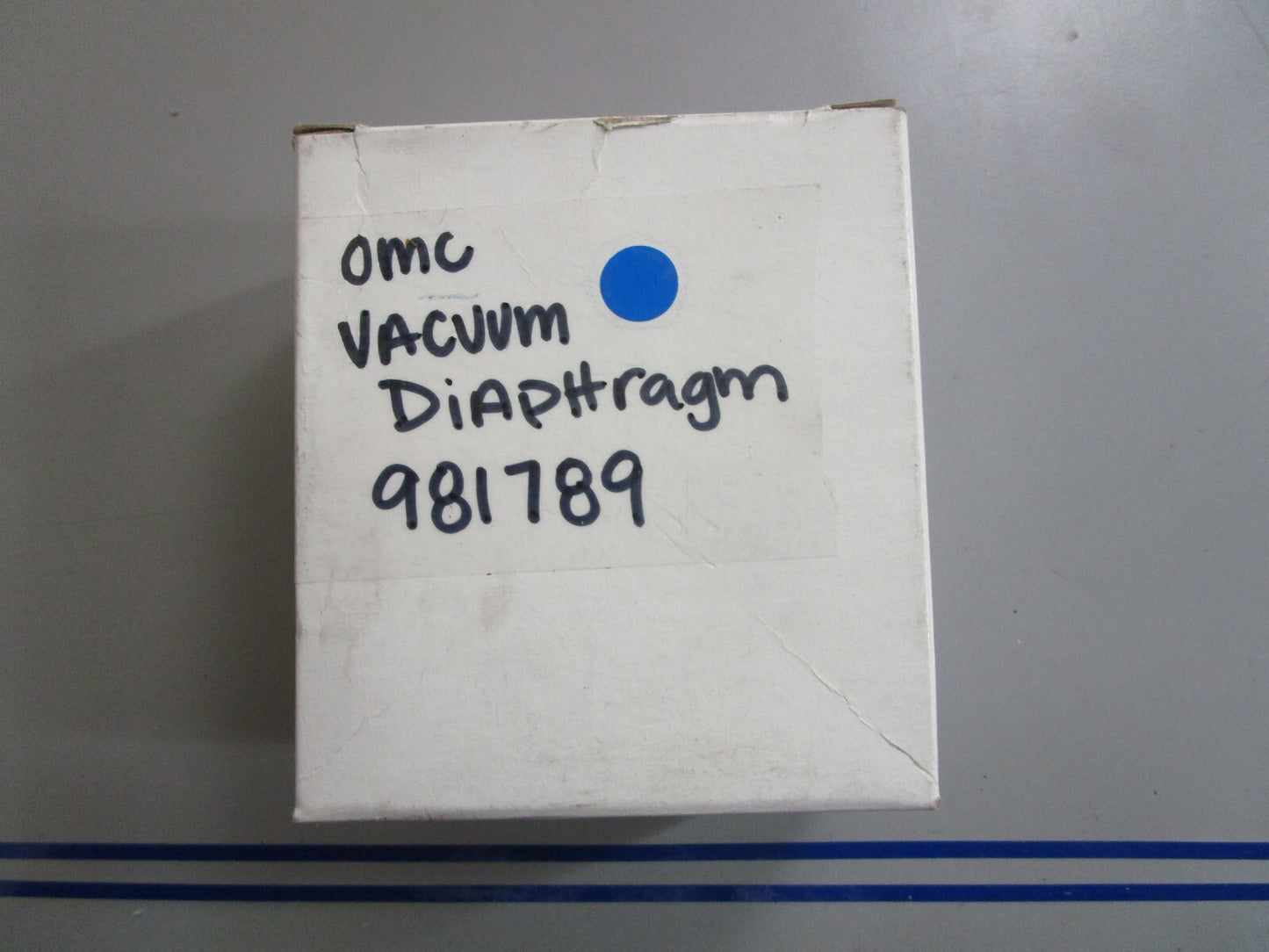 *NEW OEM* 0810 OMC Johnson Evinrude Vacuum Diaphragm 981789 0981789