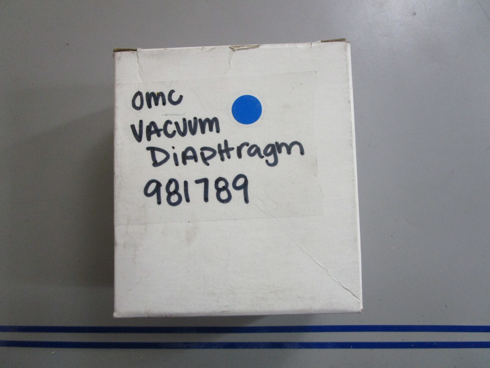 *NEW OEM* 0810 OMC Johnson Evinrude Vacuum Diaphragm 981789 0981789