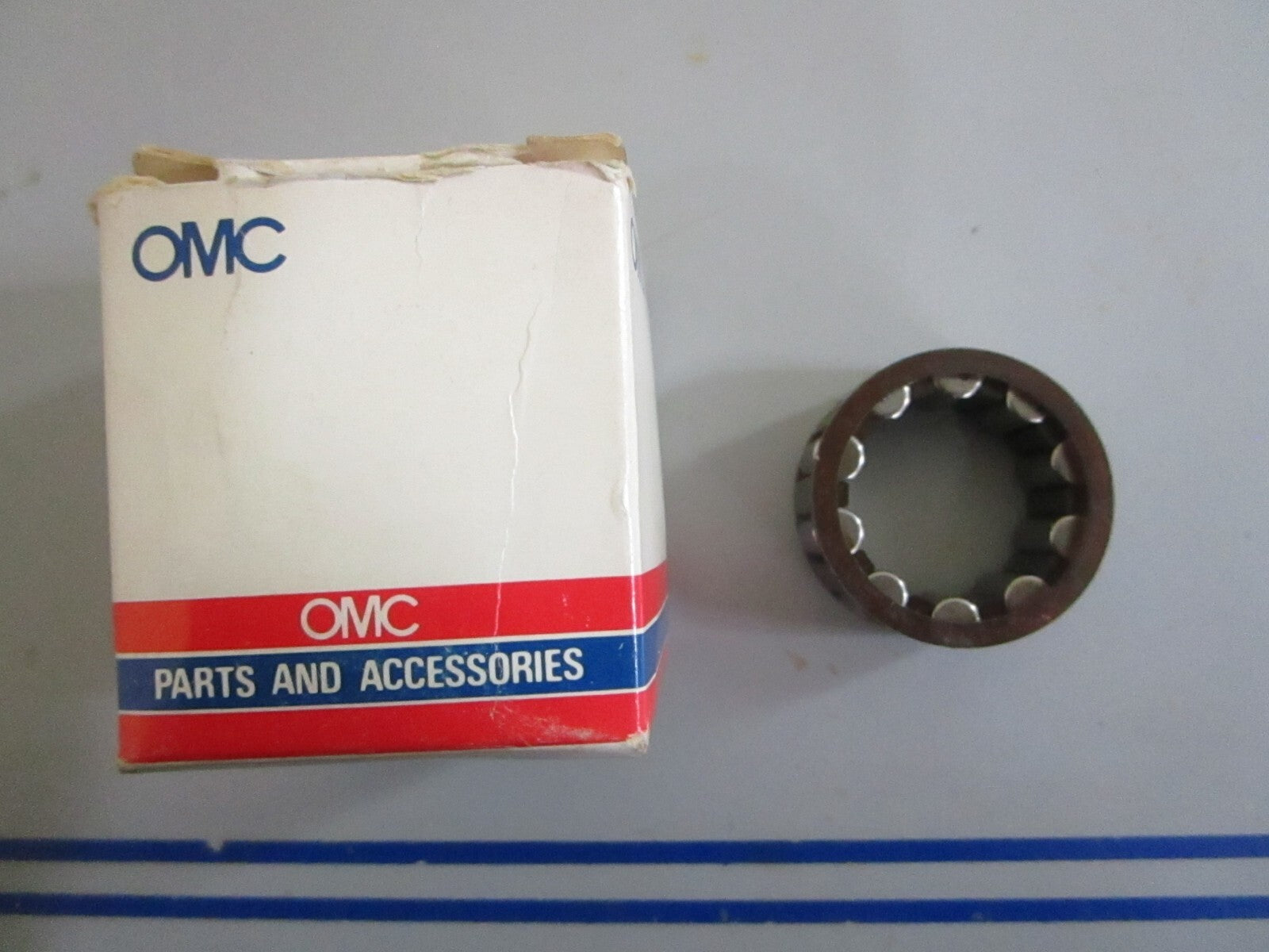 *NEW OEM* 0820 OMC Johnson Evinrude Upper Drive Gear Bearing 986248 0986248