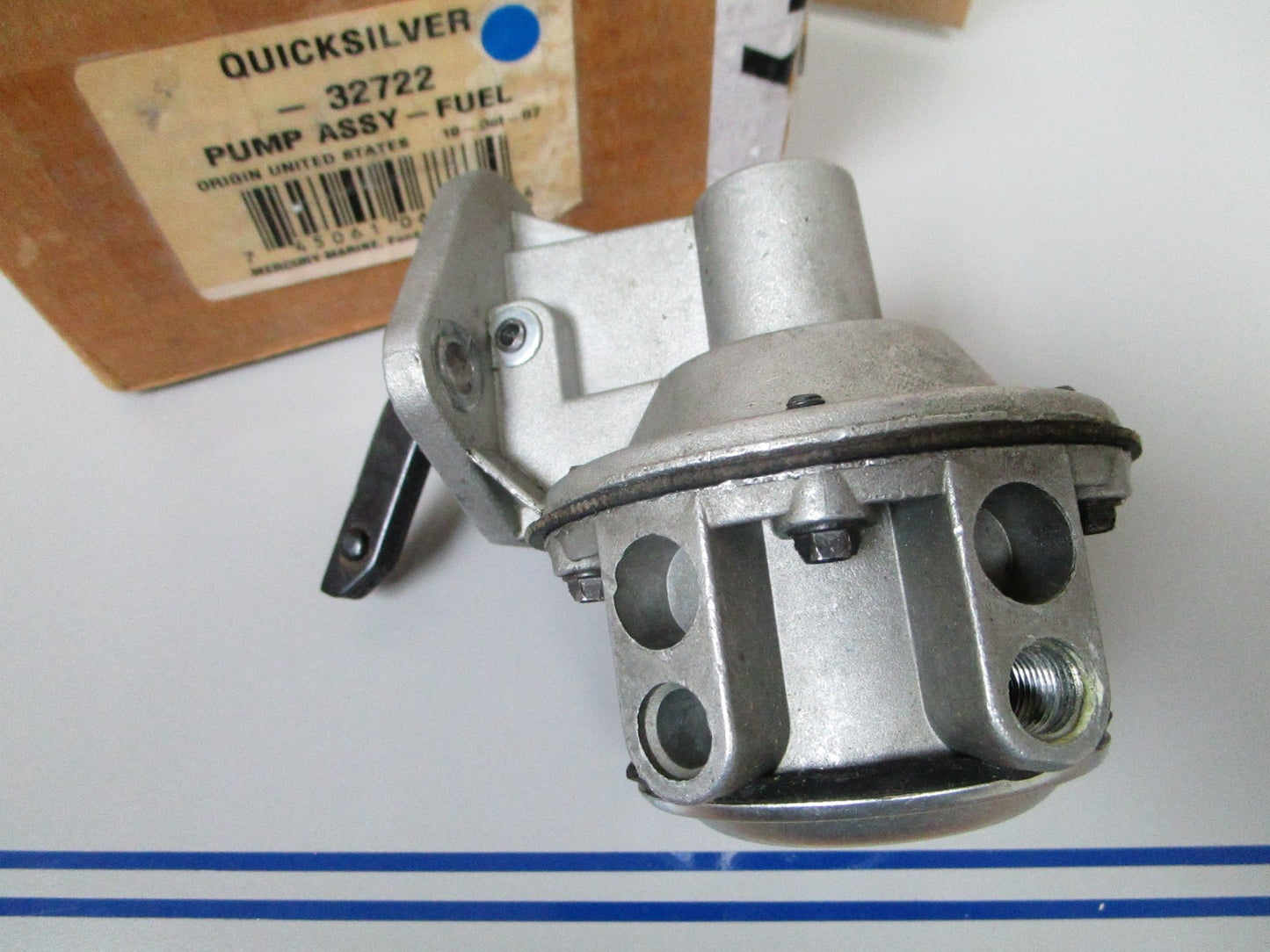NEW OEM 32722 Mercury Quicksilver Fuel Pump Assembly 0720