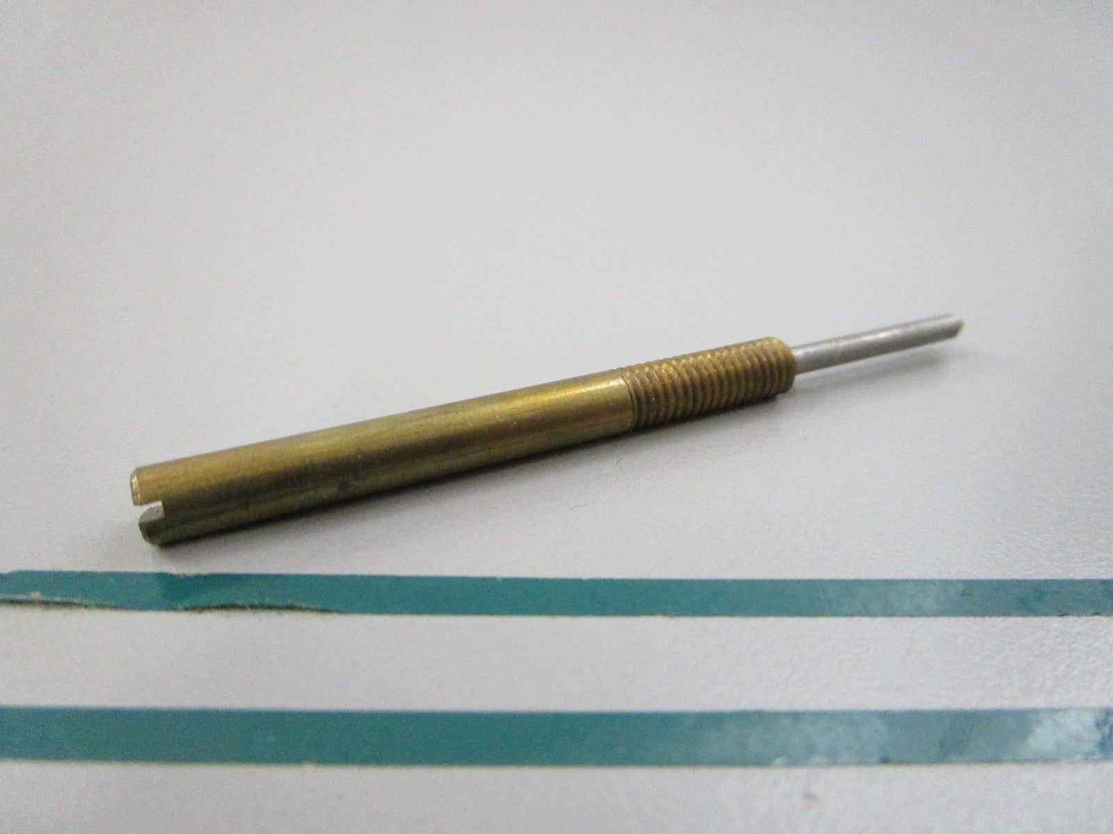 NEW OEM 276915 0276915 OMC Johnson Evinrude Hi-Speed Needle 0810