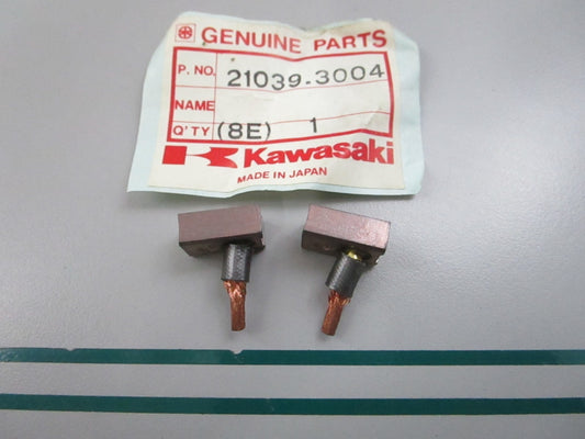 NEW OEM (LOT OF 2) 21039-3004 Kawasaki Brush 0810