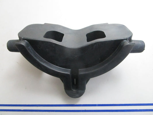 *NEW OEM* 0820 OMC Johnson Evinrude Grommet 350501 0350501