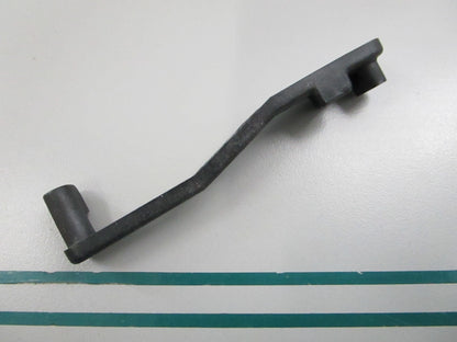 NEW OEM 910152 0910152 OMC Johnson Evinrude Arm 0810