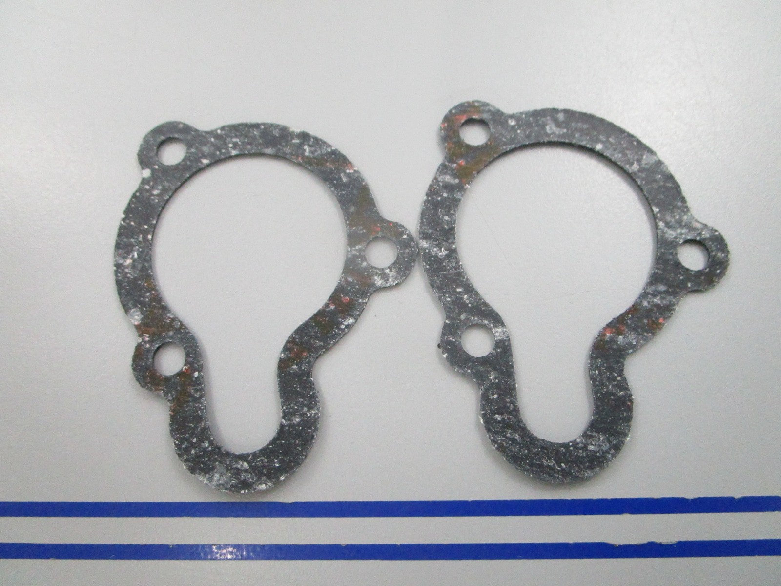 NEW OEM (LOT OF 2) 17685-95500 Yamaha Gasket 0810