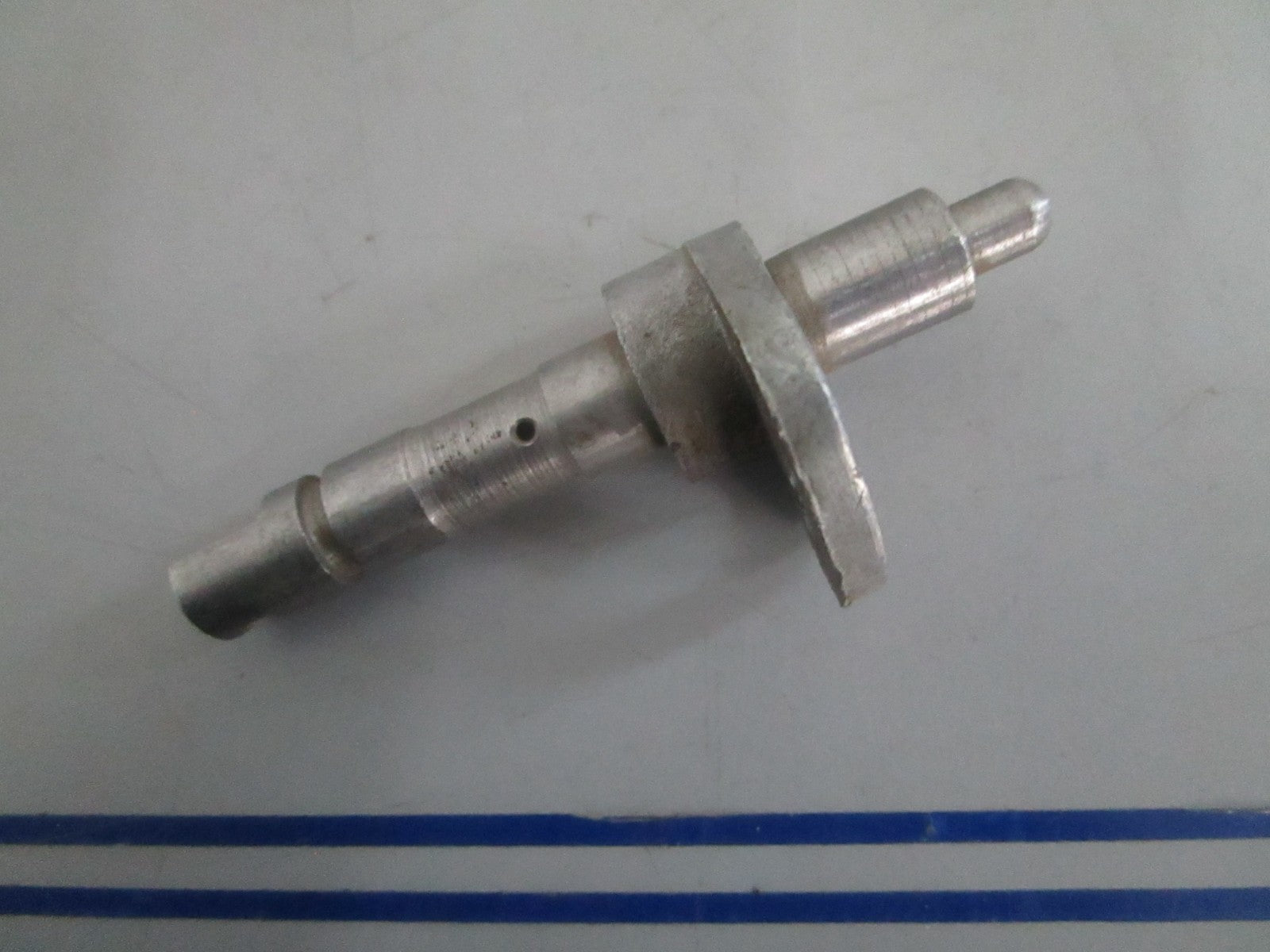 *NEW OEM* 0820 OMC Johnson Evinrude Shift Lever Shaft 377189 0377189