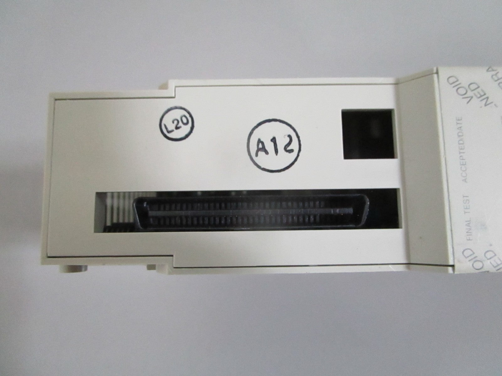 Schneider Modicon 140AMM09000 Quantum Analog Input Output 4I 2O NEW OEM 0820