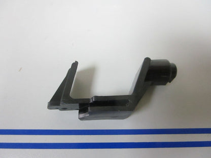 *NEW OEM* 0770 Mercury Quicksilver Cowl Latch Lever 74349