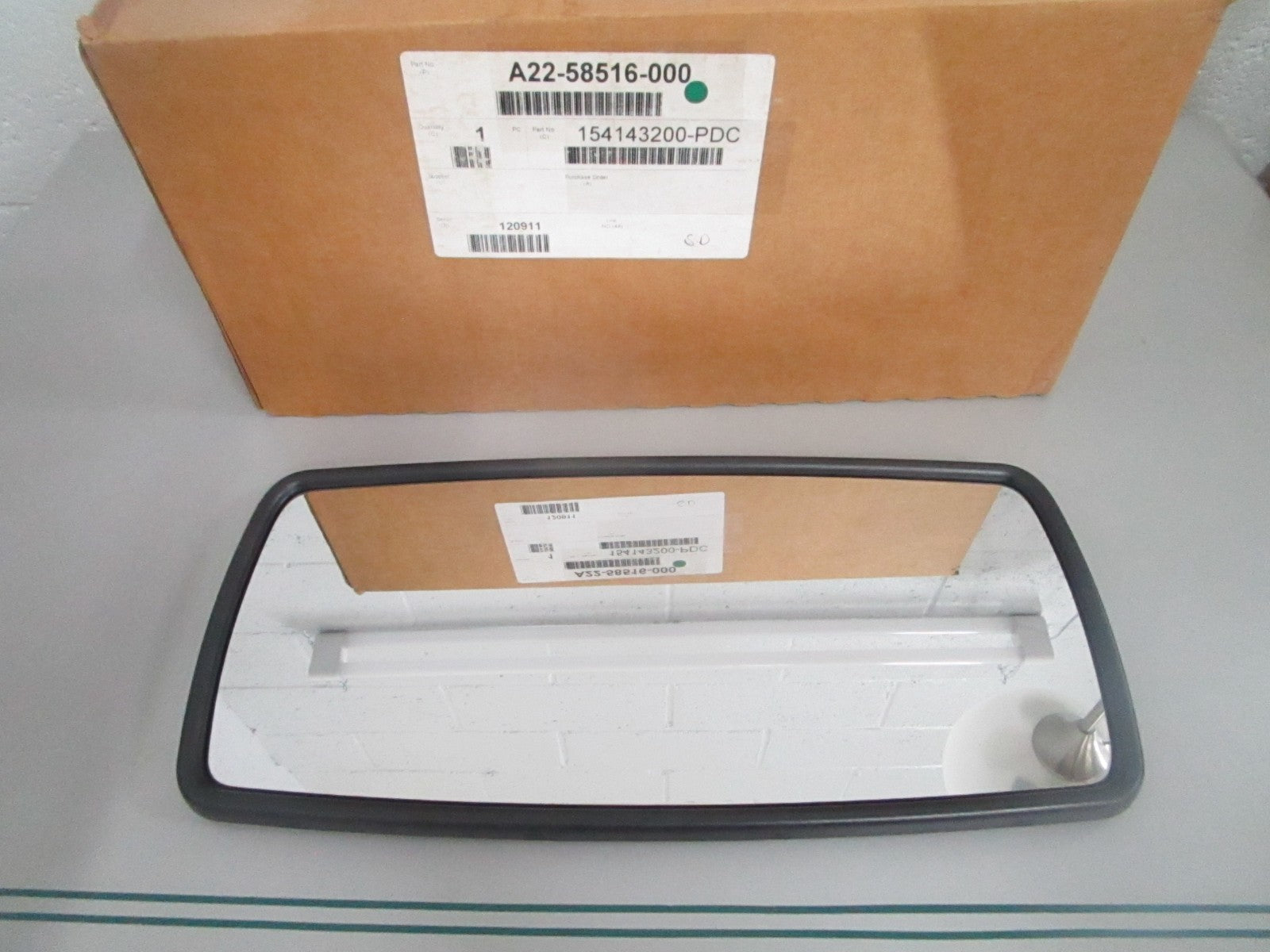 Freightliner A22-58516-000 Mirror Carrier Assembly Main LH Door NEW OEM 0820