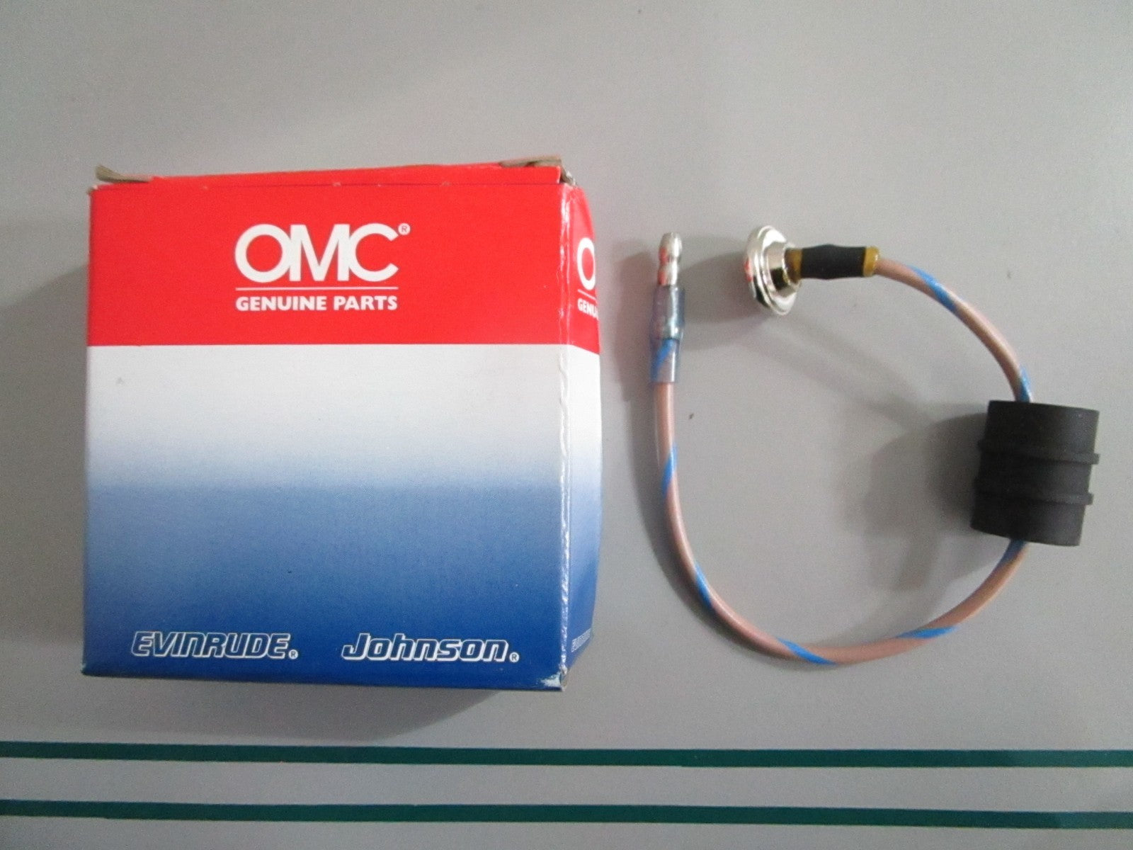 NEW OEM 584589 0584589 OMC Johnson Evinrude Temperature Switch 0820