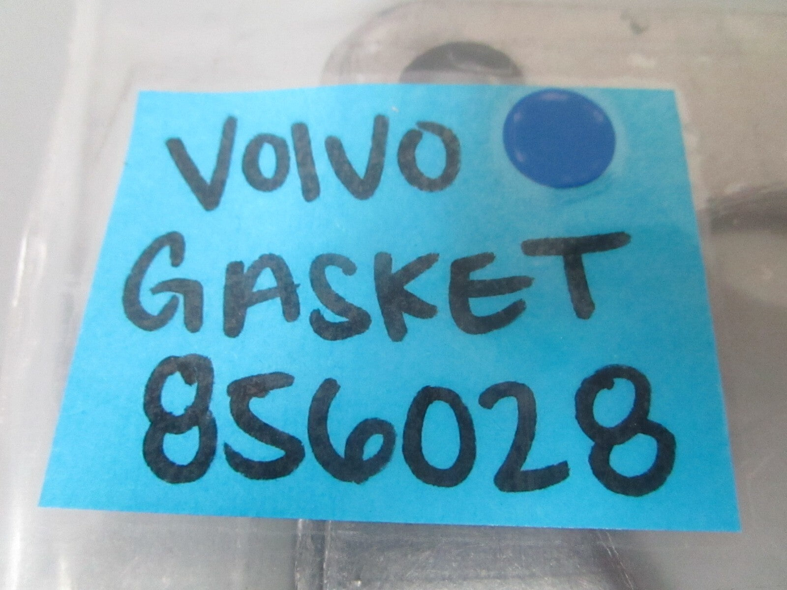 *NEW OEM* 0810 Volvo Penta Gasket 856028