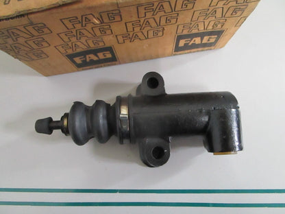 NEW OEM 0002954207 Mercedes-Benz Slave Cylinder 0820