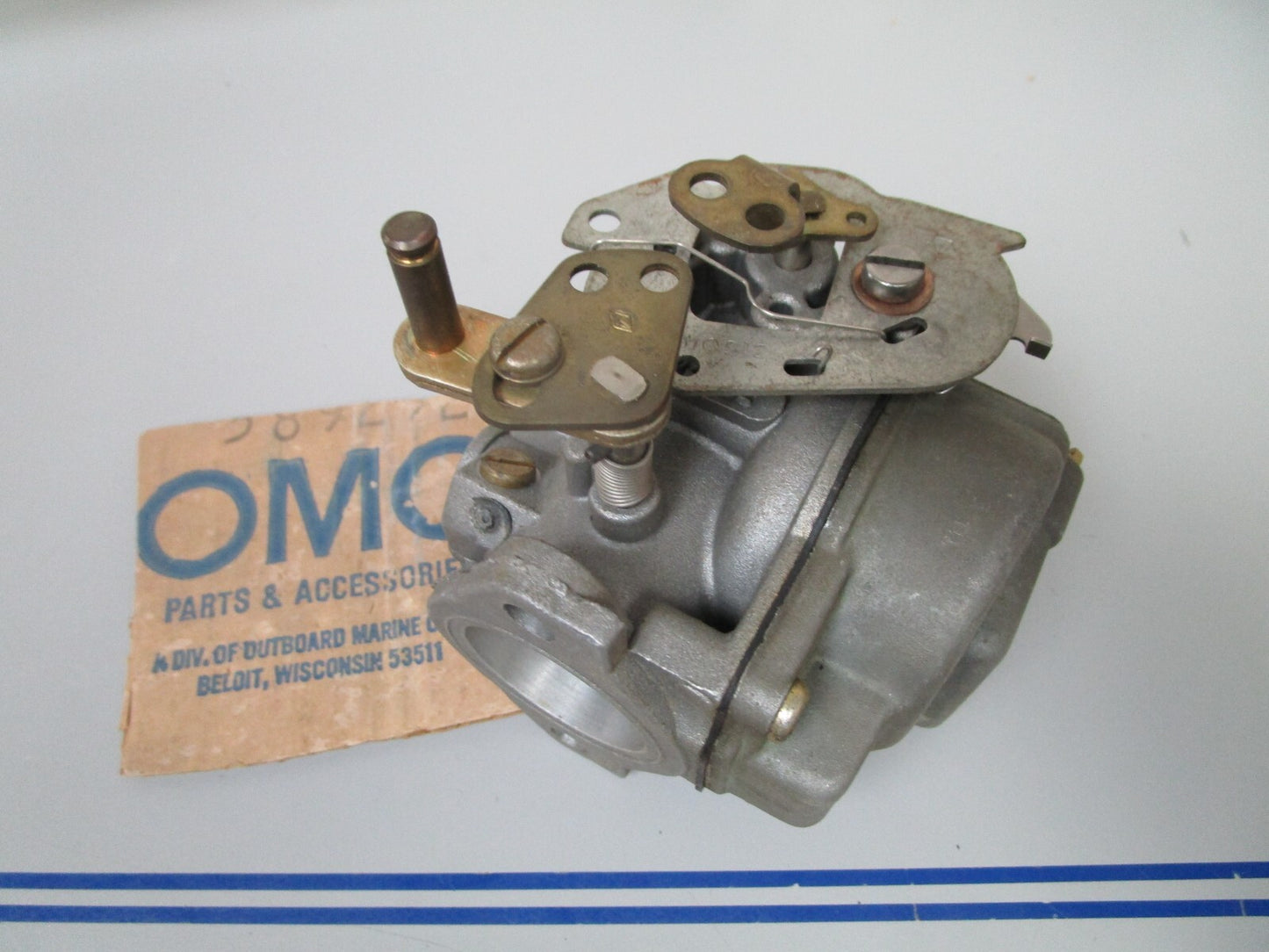 *NEW OEM* 0810 OMC Johnson Evinrude Carburetor 389292 0389292