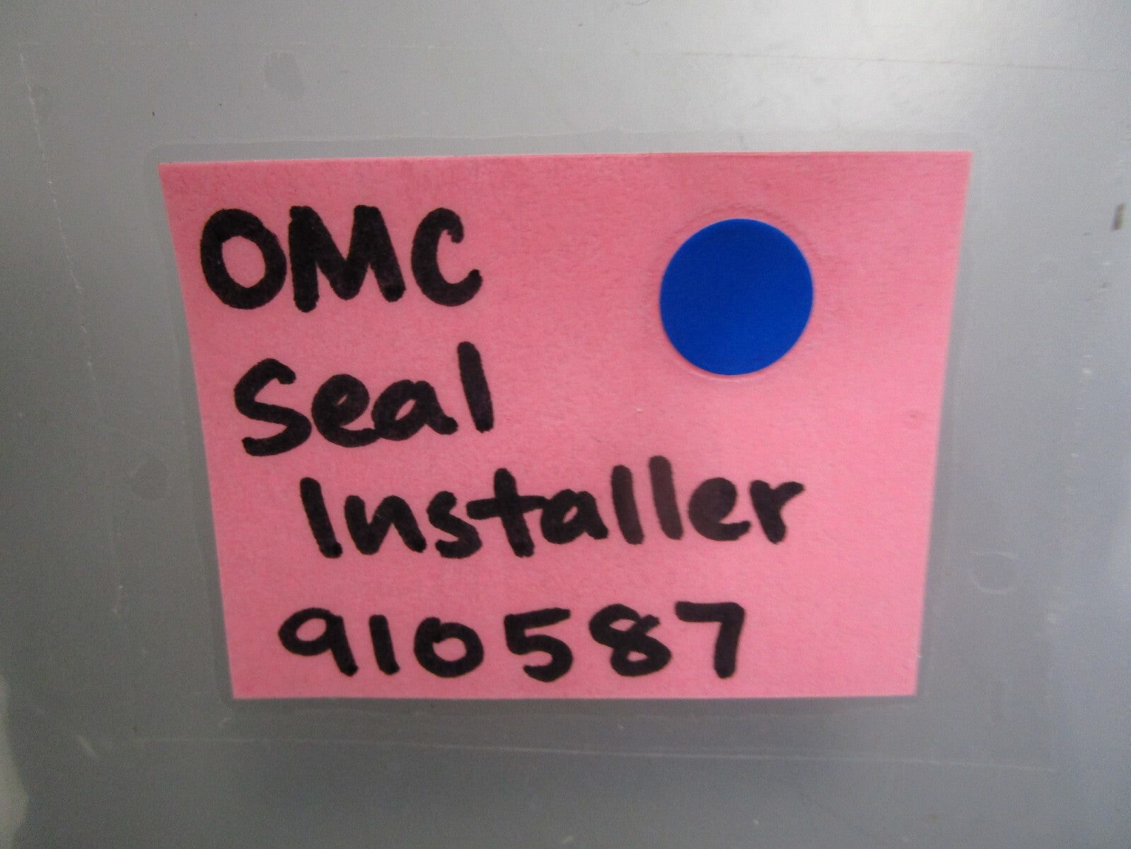 *NEW OEM* 0820 OMC Johnson Evinrude Seal Installer 910587 0910587