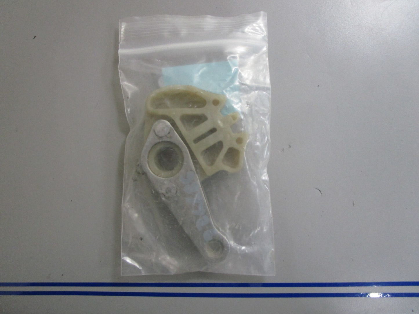 *NEW OEM* 0810 OMC Johnson Evinrude Shift Lever 387726 0387726