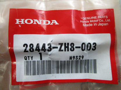 NEW OEM (LOT OF 2) Honda 28443-ZH8-003 Return Spring 0810