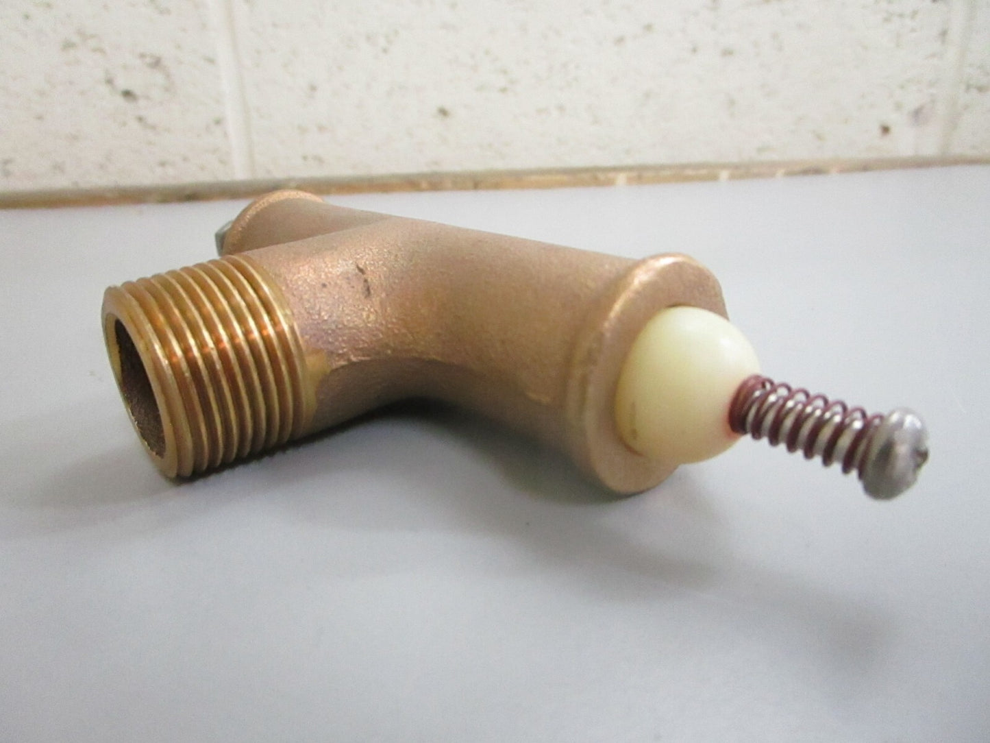 *NEW OEM* 0820 Mercury Quicksilver Valve Assy 22-98477A2